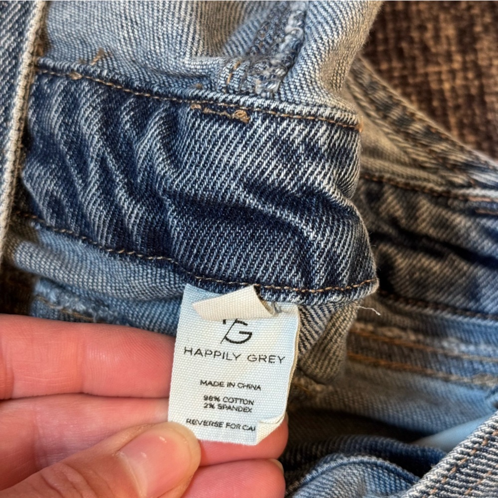 Happily Grey Overalls Medium Wash Denim Raw Hem Women’s Size 1/25 30” Inseam - Picture 11 of 13